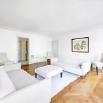2Br Place Des Vosges Turenne