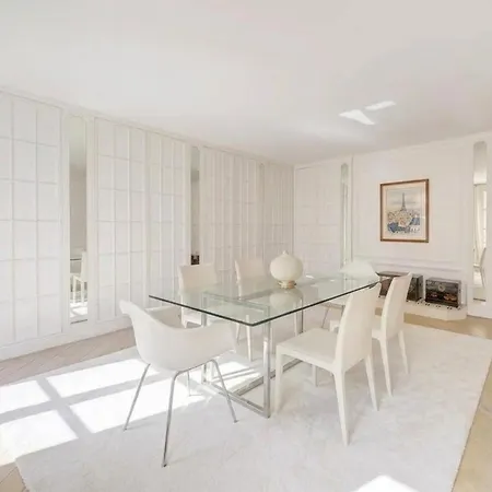 2br Place Des Vosges Turenne Apartment